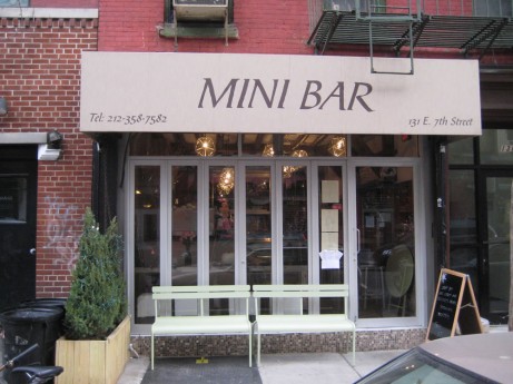 Mini Bar