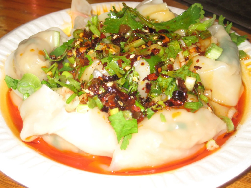 Wonton with Spicy Sauce at Vanessa's Dumpling House