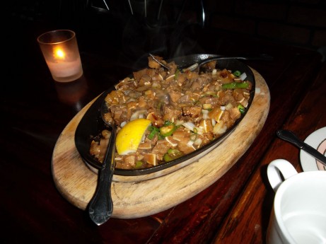 Sizzling Sisig at Sa Aming Nayon